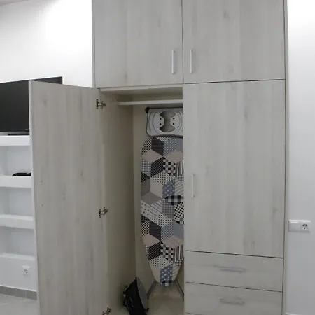 Ori Apartment *